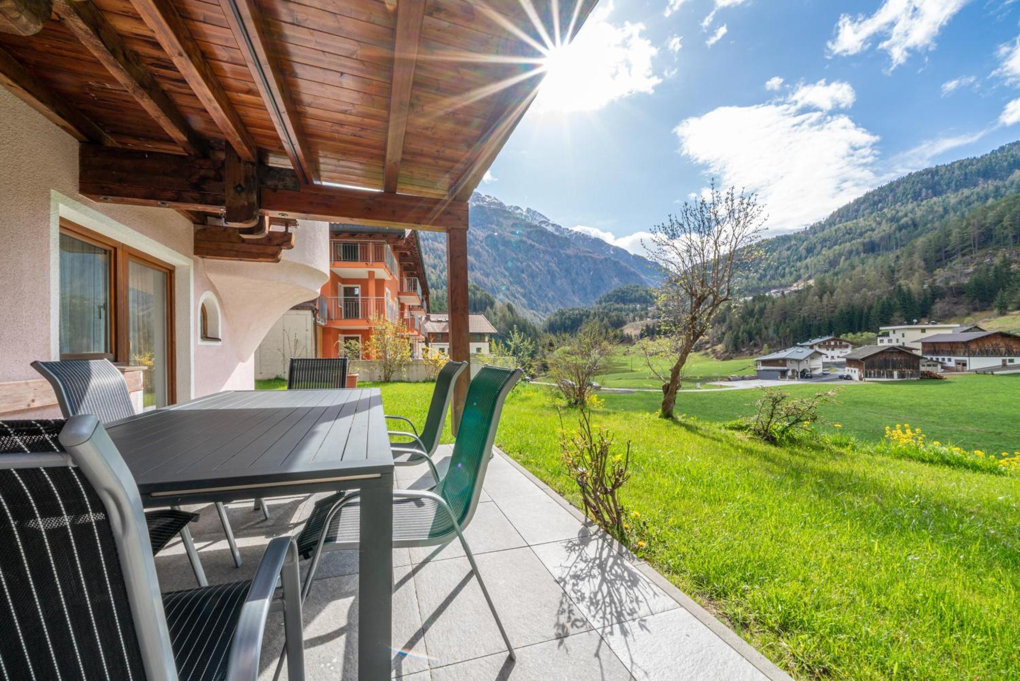Gaestehaus Raphaela Sölden Exterior foto